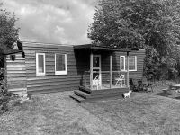 Buitenkant chalet 2, minicamping Schoonoord